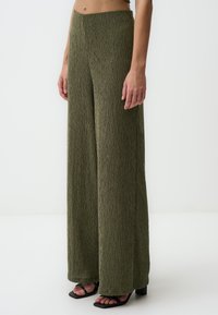 Jimmy Key WIDE  khaki