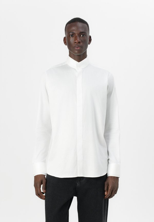 MODERN FIT - Shirt