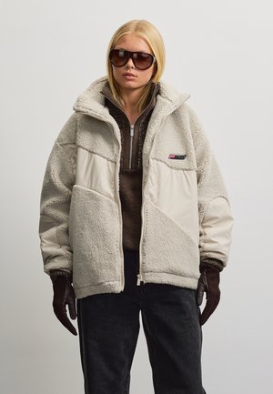 Pegador, Forro polar - moon grey