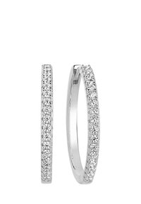 Silverhänge i form av hoops som har en rad små, glittrande stenar längs den yttre kanten, slät och polerad yta, cirkulär form.