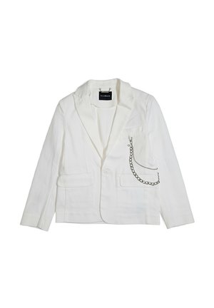 Blazer bianco con revers a lancia, due tasche frontali, chiusura con un solo bottone e catena decorativa in argento attaccata alla tasca sul petto.