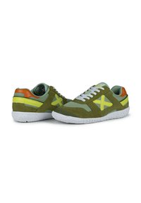 MUNICH MINI GOAL SS24 - Zapatillas de entrenamiento - caqui