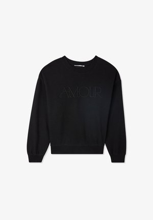 Felpa nera con maniche lunghe, polsini a costine e colletto girocollo. Presenta la parola "AMOUR" ricamata in un design scuro e leggermente in rilievo.