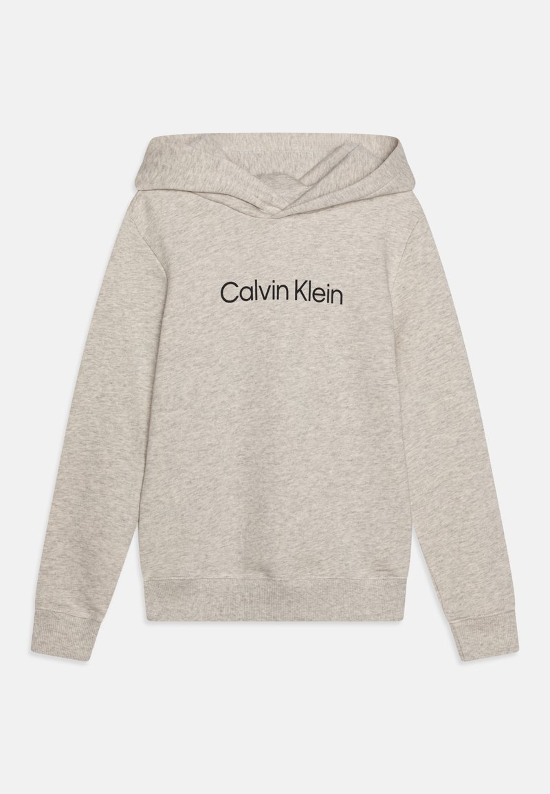 Sweat-shirt à capuche gris clair à manches longues avec le logo "Calvin Klein" centré à l'avant.