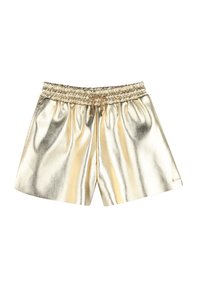 Metalen gouden shorts met een elastische tailleband, trekkoordsluiting en een gladde textuur. Bevat zachte plooien en een kleine logo-accent.