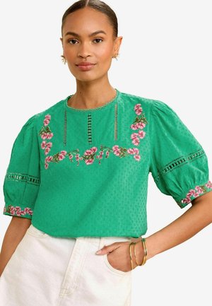 Love & Roses EMBROIDERED YOKE PUFF SLEEVE - REGULAR FIT - Blůza - green