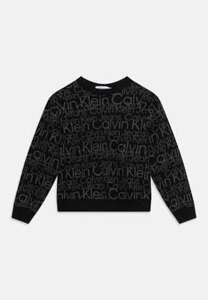 Czarny sweter z długim rękawem i okrągłym dekoltem, z nadrukiem w całej powierzchni w postaci napisu „Calvin Klein Jeans” w ciemnoszarym kolorze.