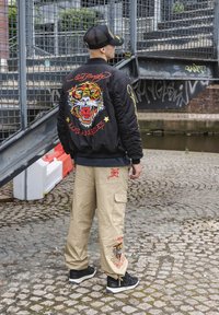 Ed Hardy TIGER-ROAR  - Bomber bunda - black