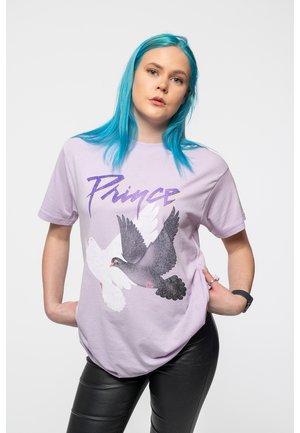 Paradiso Clothing PRINCE RAIN DOVES - Print T-shirt - purple