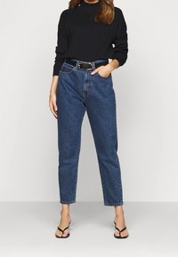 Even&Odd Petite Maglione - black