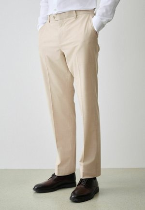 Next, REGULAR FIT - SLIM FIT MOTIONFLEX TEXTURED SUIT TROUSERS  . - Anzughose - stone