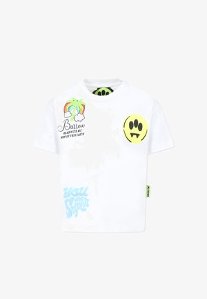 T-shirt bianco a maniche corte con grafiche colorate: un arcobaleno, un volto sorridente e il testo "Sei Super" in blu. Materiale in cotone morbido.