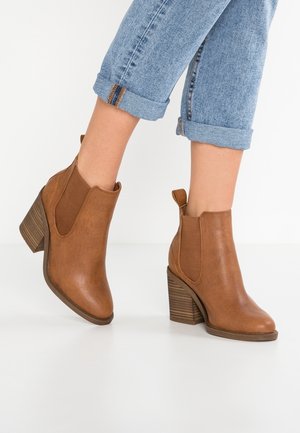 Kotníková obuv - brown