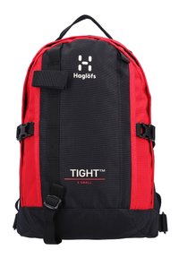 Sac à dos rouge et noir avec un tissu texturé, équipé de bretelles ajustables, d'une poignée supérieure et d'un logo. Taille indiquée comme "X PETIT".