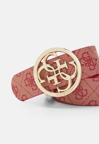 Guess ZADIE LOGO PANT BELT - Cinto - roman red