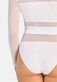 T-backs Teyli