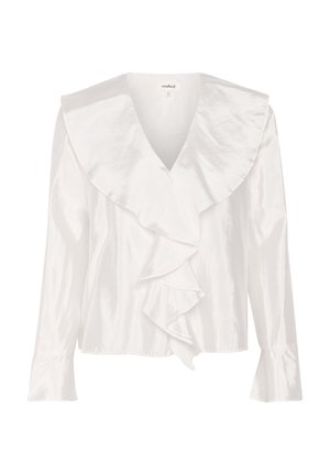 Hvid satinbluse med dyb V-hals, stor flæsekant og lange ærmer med let udvidelse. Glat tekstur, minimal dekoration.