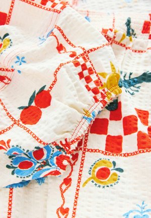 Next REGULAR FIT - VOLUME HALF SLEEVE - Bluse - ecru tablecloth print