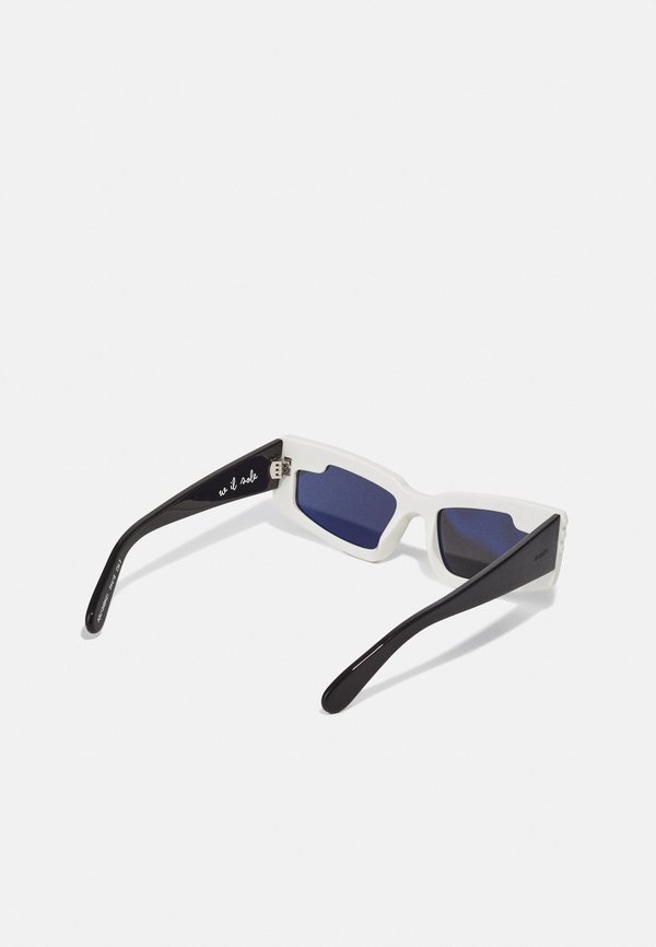 RECTANGULAR WING SUNGLASSES - Sunglasses4