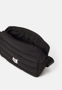 MSCH Copenhagen ICON CROSSOVER BAG KEY - Cross body bag - black