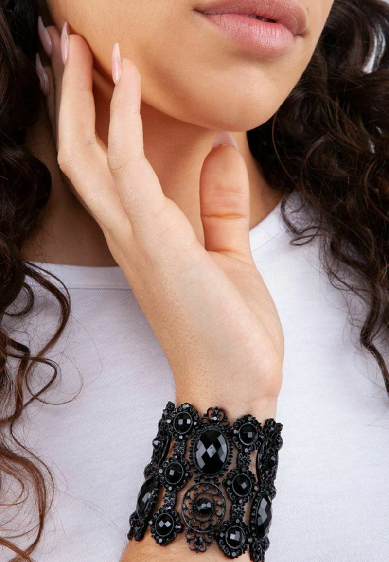 Lovisa STRETCH CUFF Armband black/schwarz Zalando.de