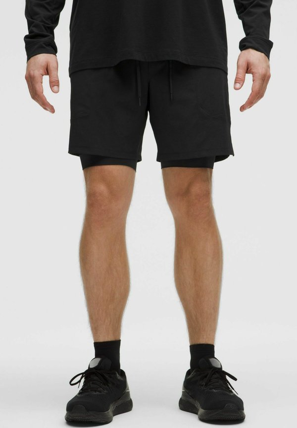 LICENSE TO TRAIN - Kurze Sporthose