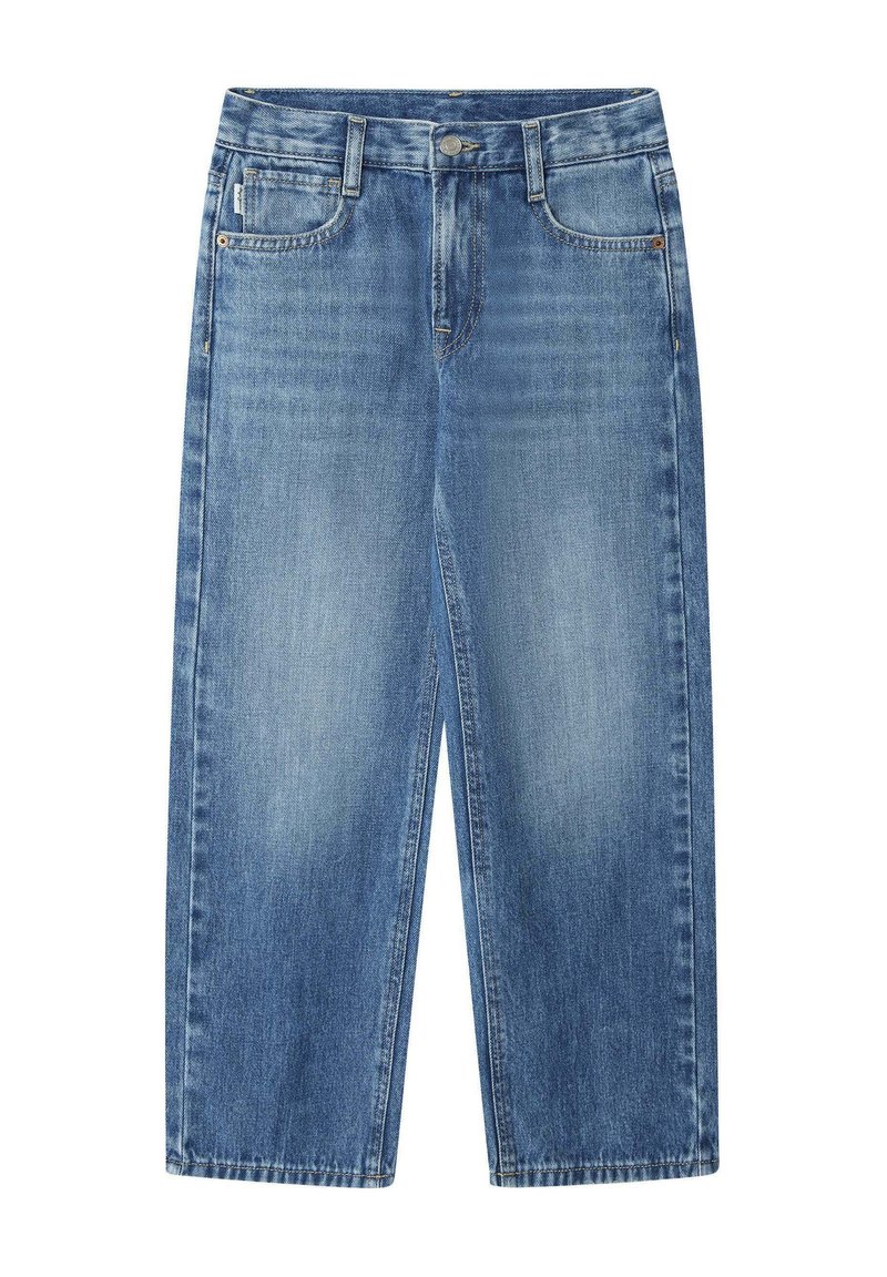Jeans de mezclilla anchos de color azul claro, con corte recto, cierre de botón, cinco bolsillos y un ligero desgaste.