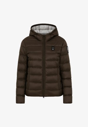 Giacca a vento marrone con cappuccio, dotata di chiusura frontale con zip, design trapuntato, toppa con logo sul petto e tasche laterali.