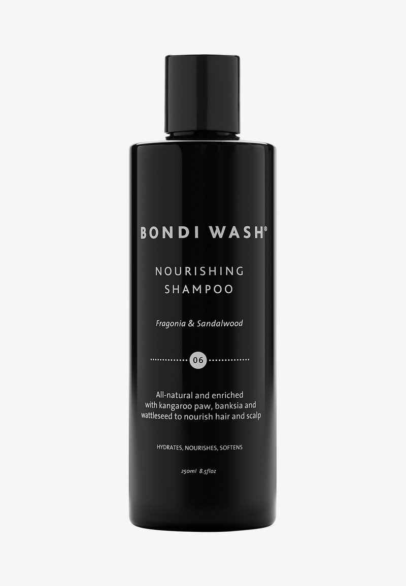 Flacon noir de shampooing nourrissant Bondi Wash à la Fragonia et bois de santal, 250 ml, indiquant des ingrédients entièrement naturels pour le soin des cheveux et du cuir chevelu.