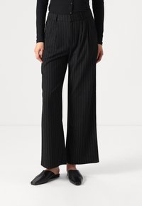 Hollister Co. TAILORED WIDE LEG - Kelnės - black