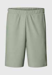 Unselected, iceberg green