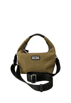 Piccola borsa in tessuto verde oliva con manico nero e tracolla nera regolabile, con logo GCDS sul davanti e dettagli argentati sulla zip.