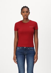 Tommy Jeans LINEAR TEE 2 PACK - Camiseta básica - regatta red/white
