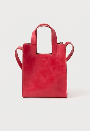 EASY TOTE  - Cross body bag - red