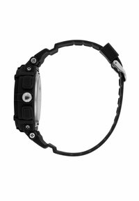 Orologio digitale nero con un cinturino in gomma testurizzato, grande quadrante rettangolare, dettagli in metallo e diversi pulsanti laterali per la funzionalità.