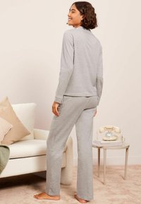Friends Like These REGULAR FIT - TRADITIONAL SET - Pyžamo - grey