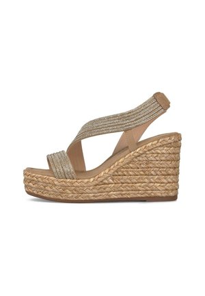 Beige Keilsandalette mit geflochtener Jute-Sohle und riemchenüberkreuzten Trägern mit Strasssteinen, Fersenriemen mit Klettverschluss.