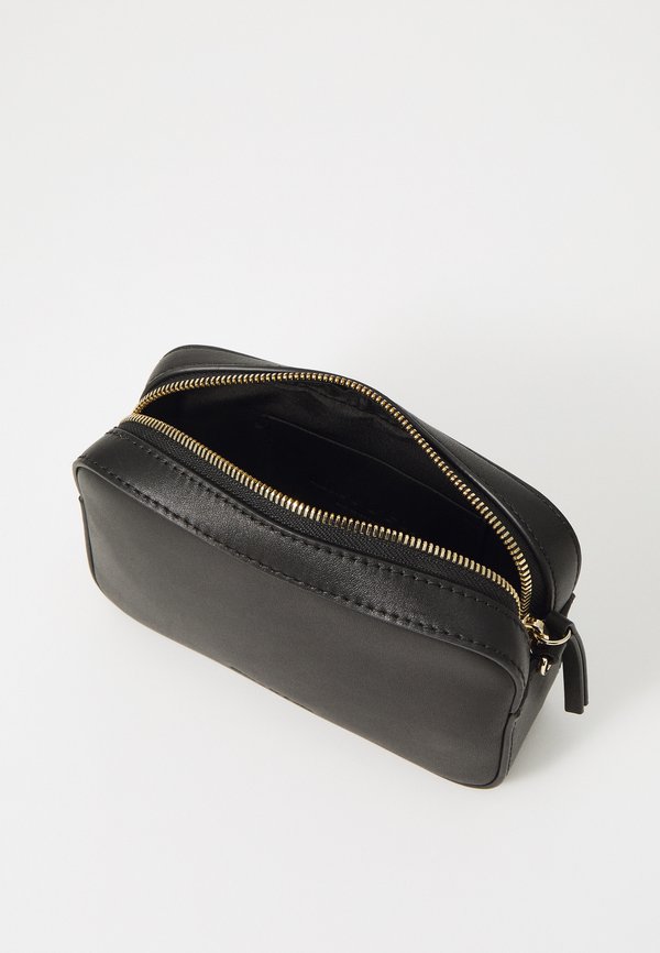 LIANA - Cross body bag4