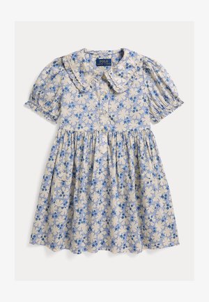 Παιδικό φόρεμα με κοντά μανίκια και μπλε-άσπρο λουλουδάτο σχέδιο, γιακά Πίτερ Παν με βολάν και λεπτομέρεια με κουμπιά μπροστά.