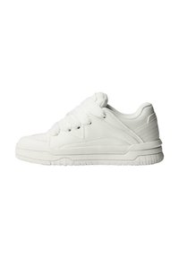 CHUNKY - Skate shoes - white