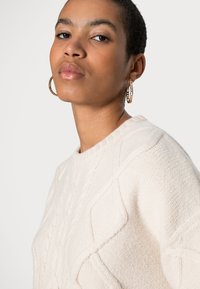 ARKET Camisola - offwhite