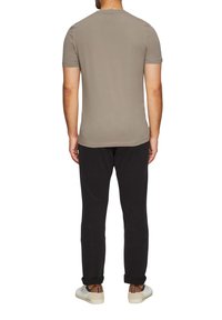 s.Oliver MIT PRINT - T-shirt print - hellbraun