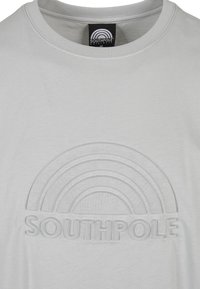 Southpole Marškinėliai su spaudiniu - lightasphalt