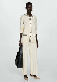 Mango Kardigán - off-white