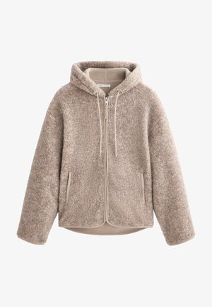 Beige gewatteerde jas met capuchon, gevoerd met fleece, met een voorrits, twee zijzakken en een zachte, gestructureerde buitenkant. Kenmerken zijn trekkoord en zoom.
