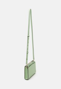 kate spade new york KNOTT PEBBLED SMALL CROSSBODY - Borsa a tracolla - beach glass