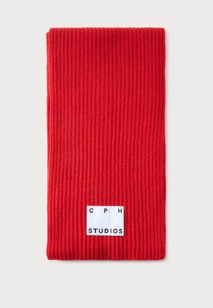 Copenhagen Studios, Шал - red