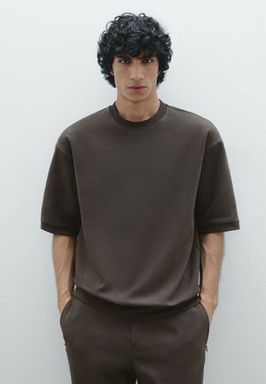 CREW NECK SWEATSHIRT WITH SHORT SLEEVES - T-Shirt basic - mottled dark brown