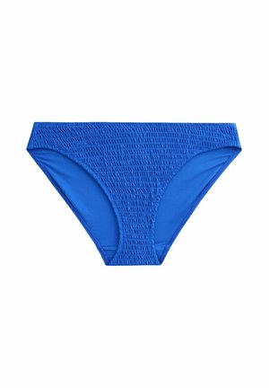 Niebieskie teksturowane majtki bikini z wysokim wycięciem na nogi, prezentowane na białym tle.