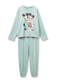 Conjunto de camiseta de manga larga y pantalones en azul claro con Mickey y Minnie Mouse vestidos de manera informal, con el texto "Colorea Fuera de las Líneas" en la camiseta.